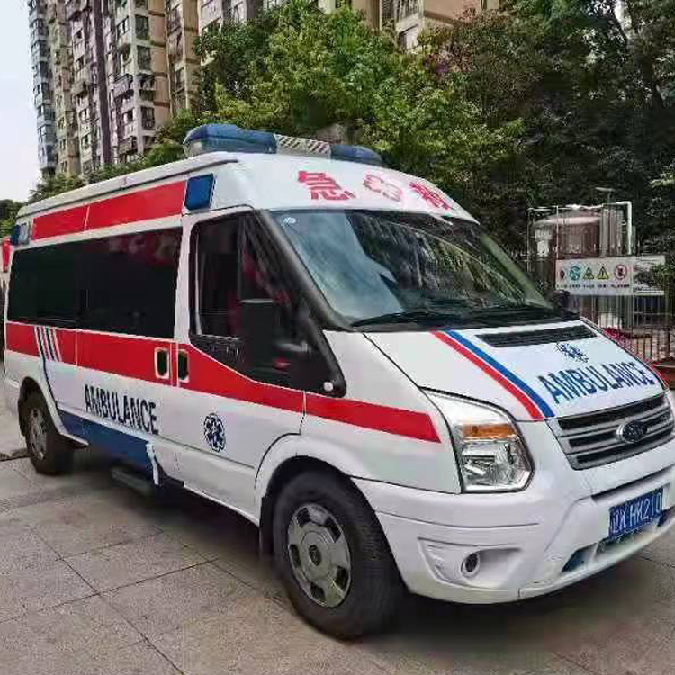 东港长途救护车护送病人返乡